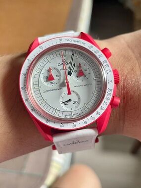 Swatch Omega MoonSwatch Speedmaster White Dial Pink Case